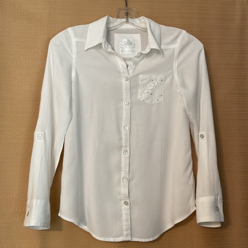 JUSTICE GIRLS SHIRT.